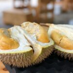 Tips membuka durian
